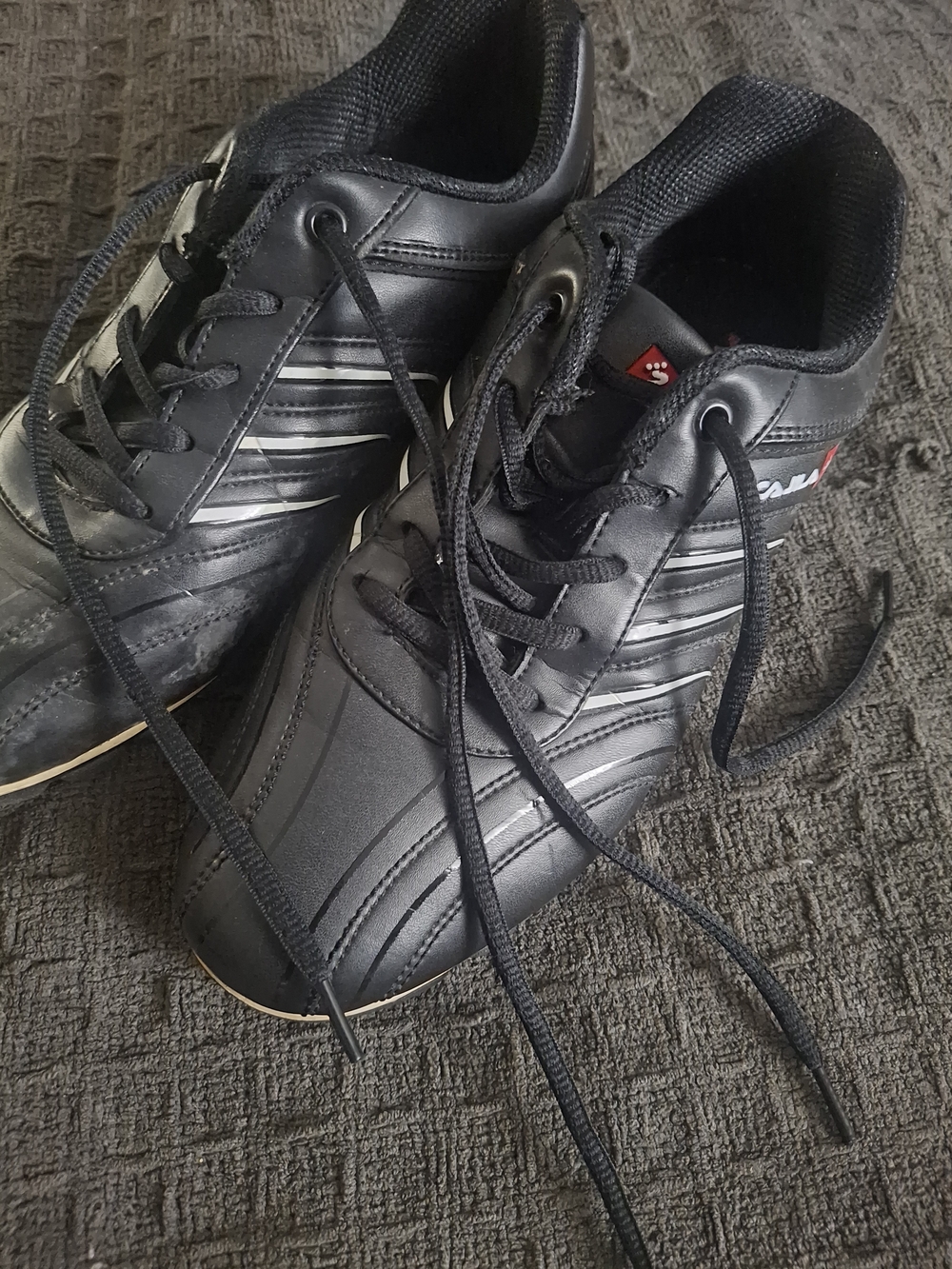 Men's Black Athletic Sneakers
